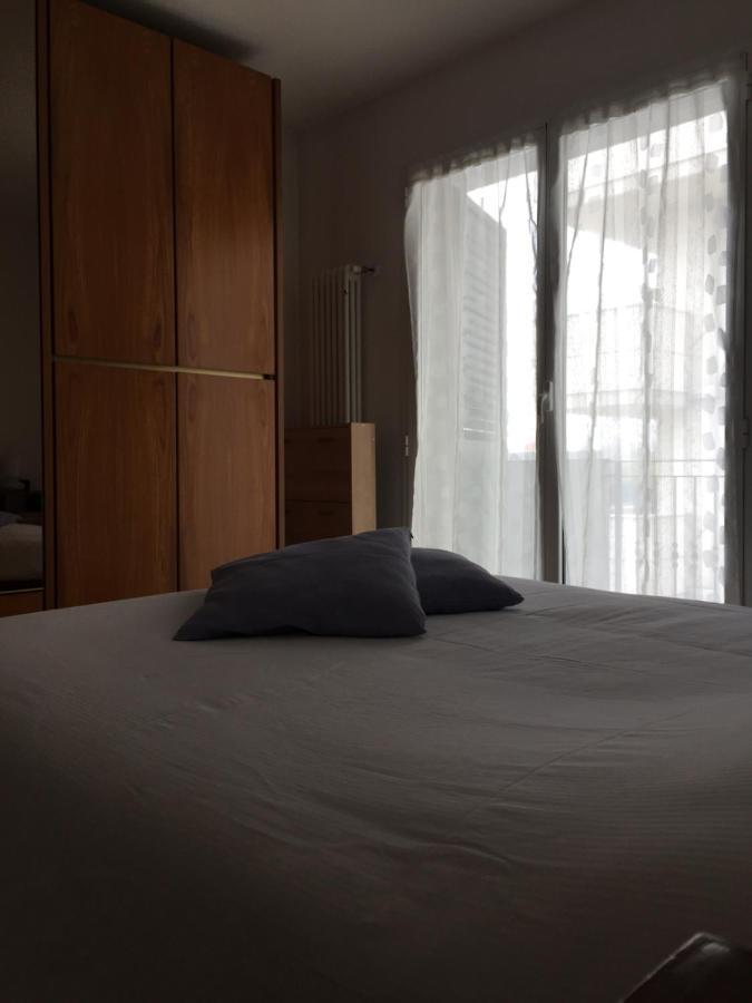 Aloe Beach Apartments, Ombrellone, Parcheggio E Uso Di Biciclette Gratis Rimini Eksteriør billede